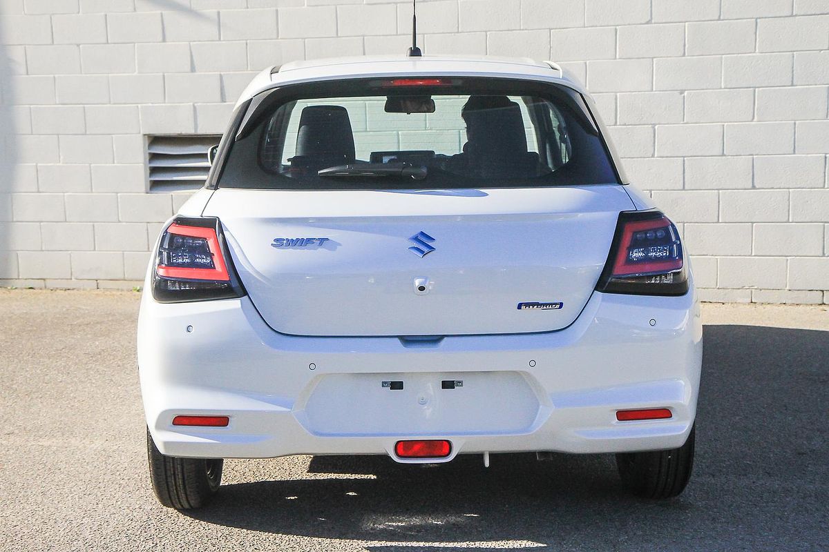 2025 Suzuki Swift Hybrid UZ