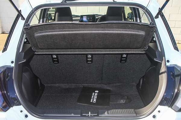 2025 Suzuki Swift Hybrid UZ