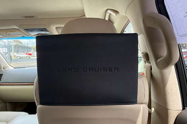 2017 Toyota Landcruiser Sahara VDJ200R