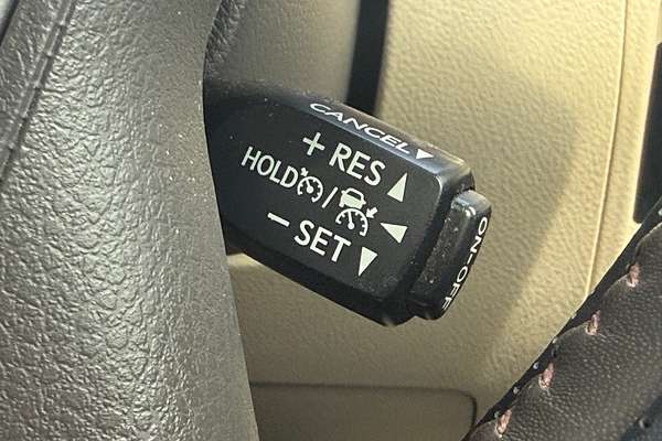 2017 Toyota Landcruiser Sahara VDJ200R