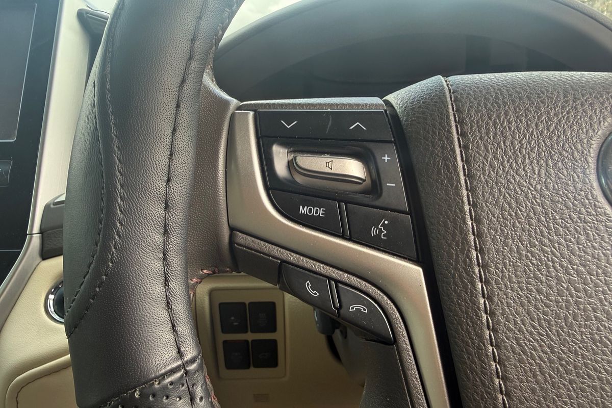 2017 Toyota Landcruiser Sahara VDJ200R