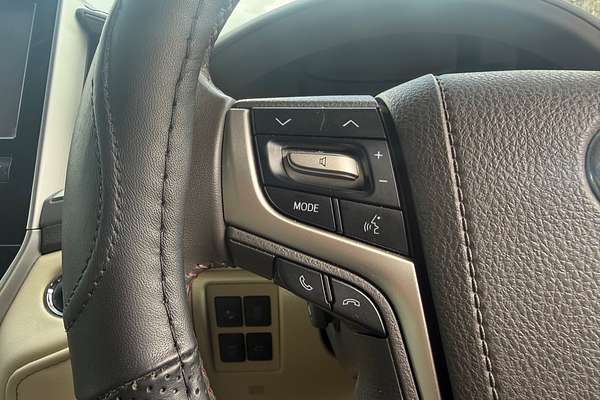 2017 Toyota Landcruiser Sahara VDJ200R