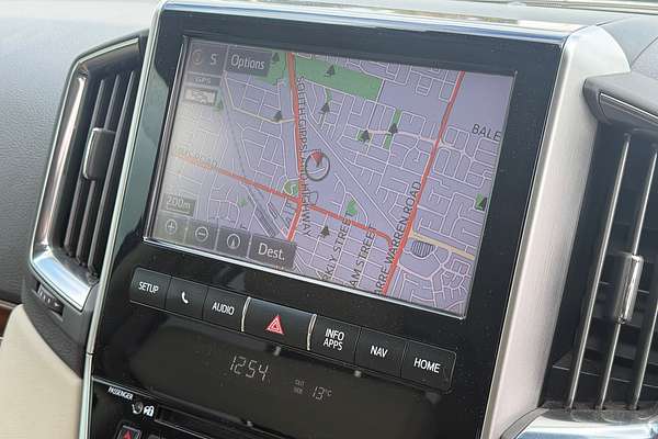 2017 Toyota Landcruiser Sahara VDJ200R