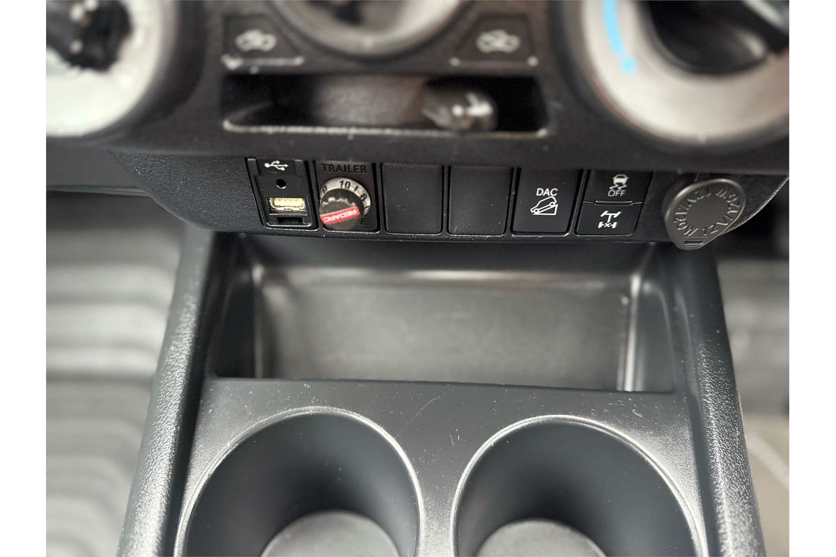 2022 Toyota Hilux SR GUN126R 4X4
