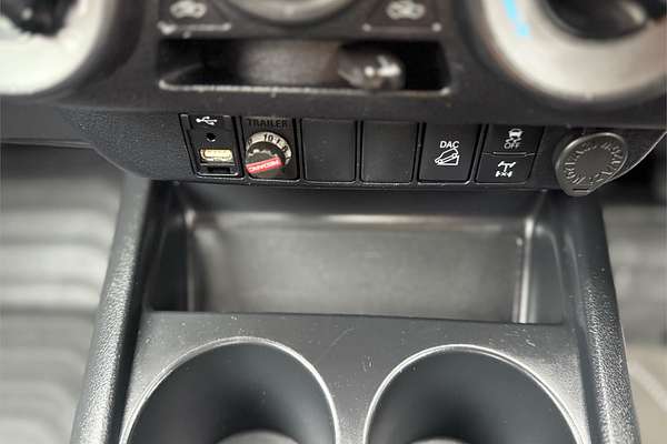 2022 Toyota Hilux SR GUN126R 4X4