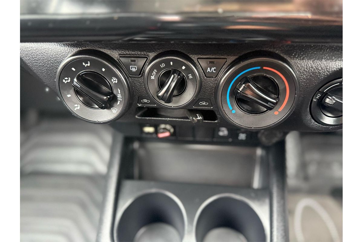 2022 Toyota Hilux SR GUN126R 4X4