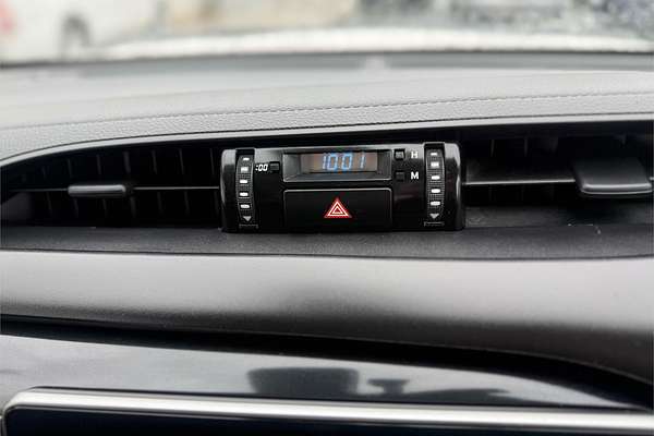 2022 Toyota Hilux SR GUN126R 4X4