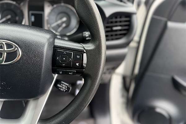 2022 Toyota Hilux SR GUN126R 4X4
