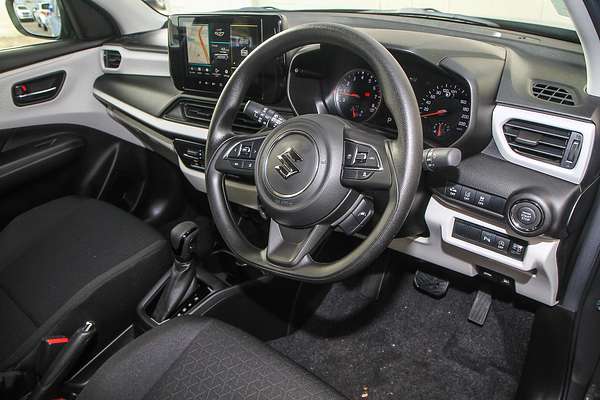 2025 Suzuki Swift Hybrid UZ