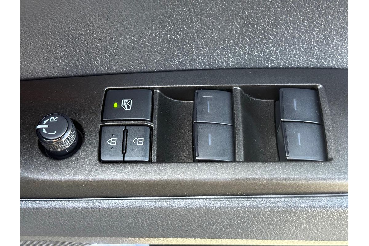 2022 Toyota Camry Ascent AXVH70R