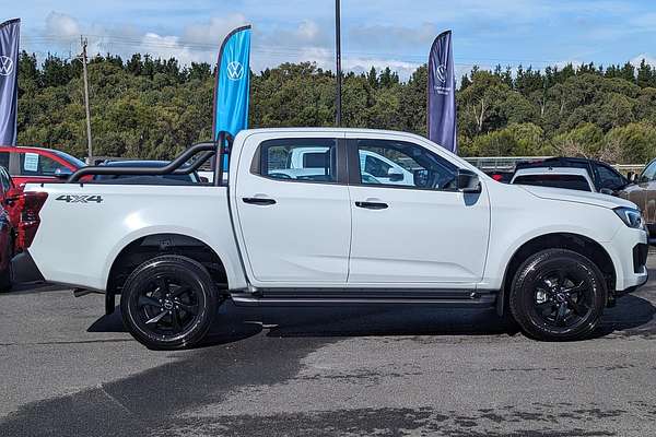 2025 Isuzu D-MAX X-RIDER 4X4