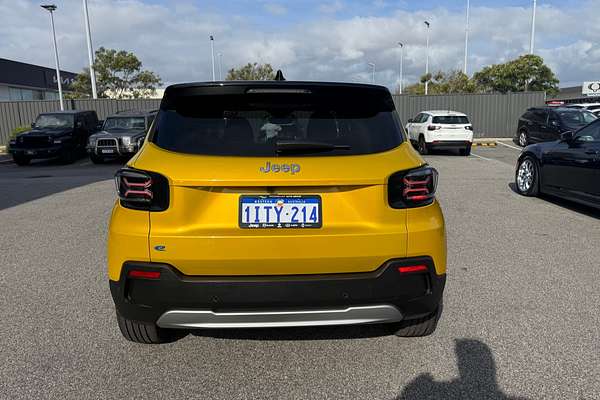 2024 Jeep Avenger Summit JJ