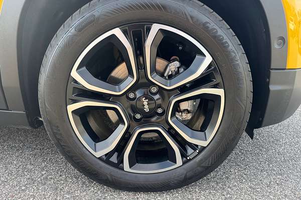 2024 Jeep Avenger Summit JJ