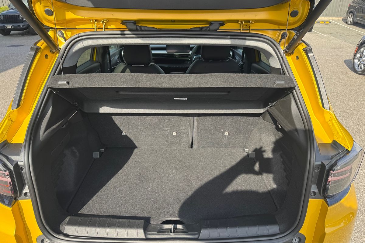 2024 Jeep Avenger Summit JJ