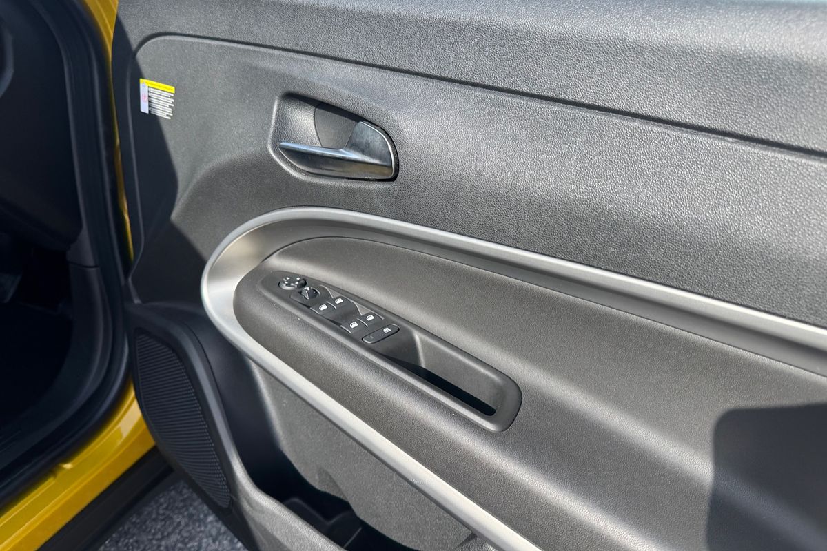 2024 Jeep Avenger Summit JJ