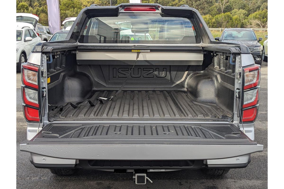 2025 Isuzu D-MAX X-TERRAIN 4X4