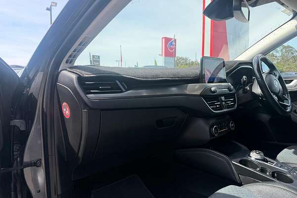 2018 Ford Focus Titanium SA