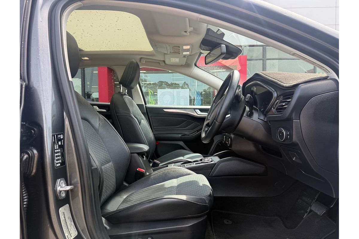 2018 Ford Focus Titanium SA