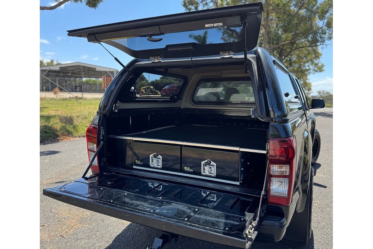 2017 Isuzu D-MAX LS-M 4X4