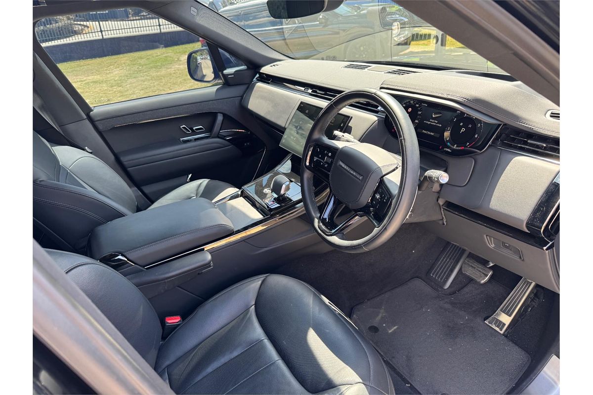 2024 Range Rover Sport Sport