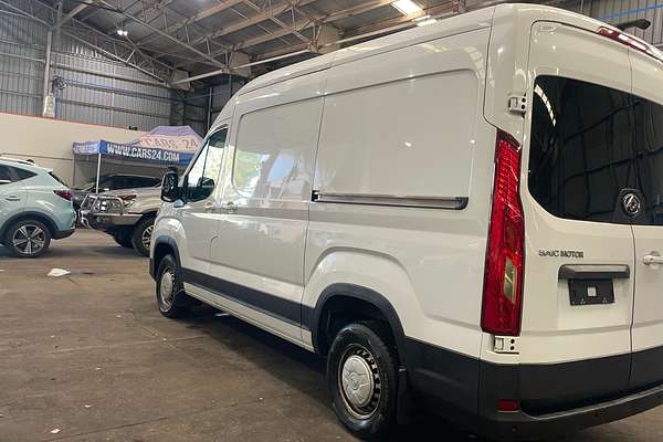 2022 LDV Deliver 9 MWB Mid Roof