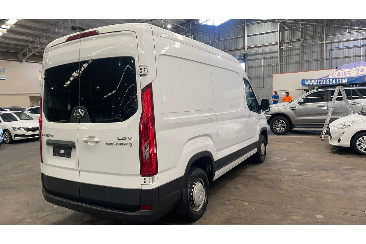 2022 LDV Deliver 9 MWB Mid Roof