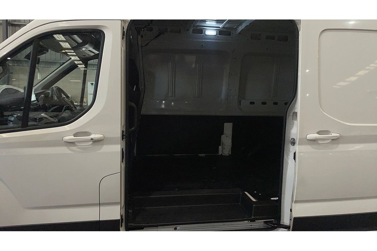 2022 LDV Deliver 9 MWB Mid Roof