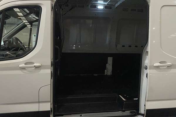 2022 LDV Deliver 9 MWB Mid Roof