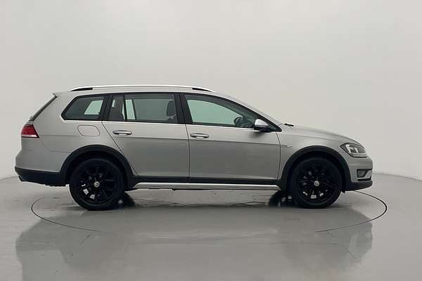 2017 Volkswagen Golf Alltrack 132TSI Premium 7.5