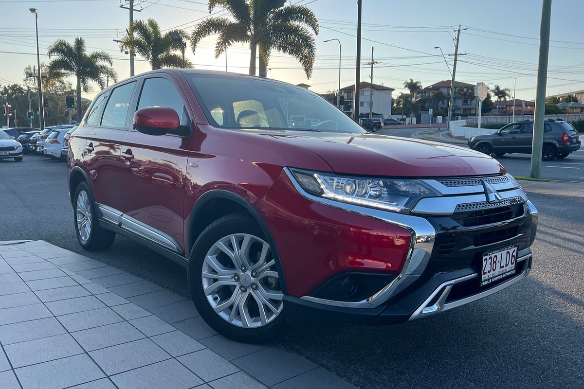2021 Mitsubishi Outlander ES ZL