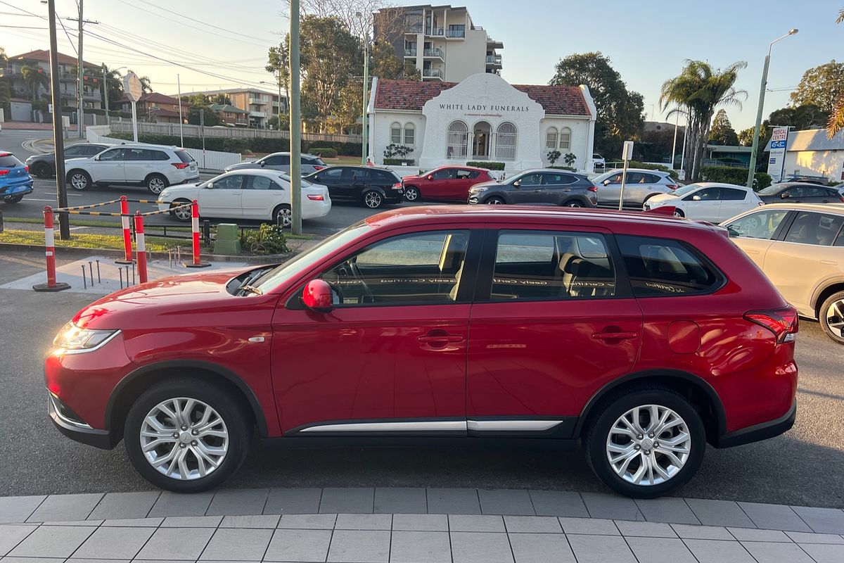 2021 Mitsubishi Outlander ES ZL