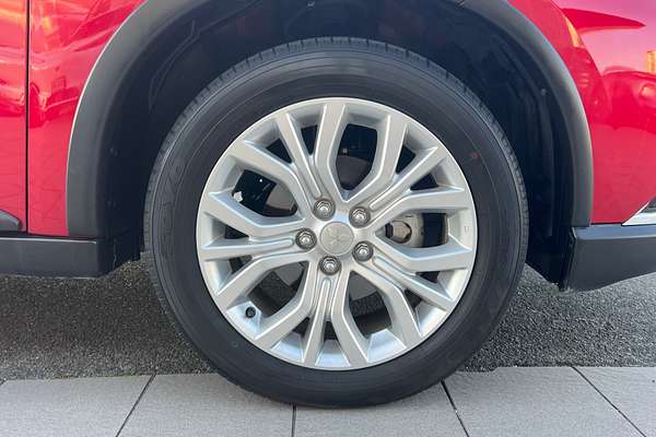 2021 Mitsubishi Outlander ES ZL