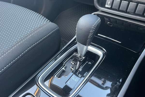 2021 Mitsubishi Outlander ES ZL