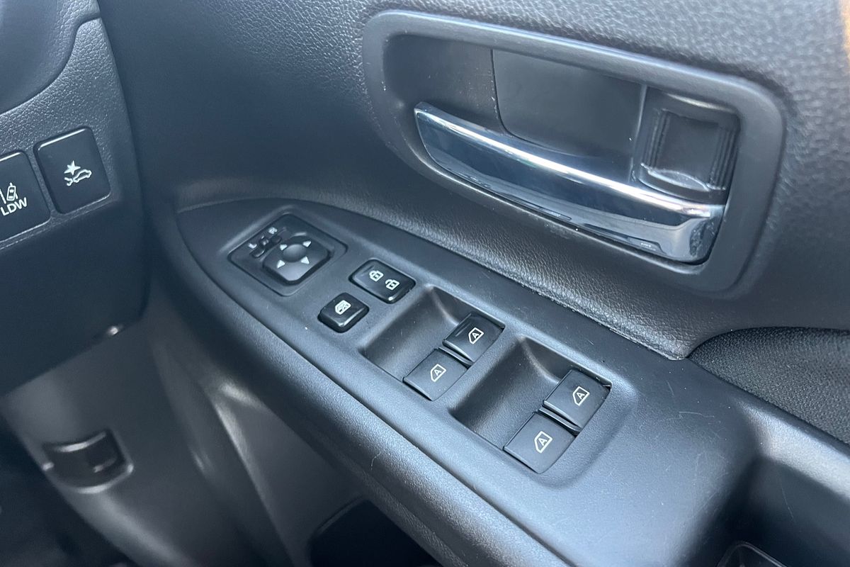 2021 Mitsubishi Outlander ES ZL