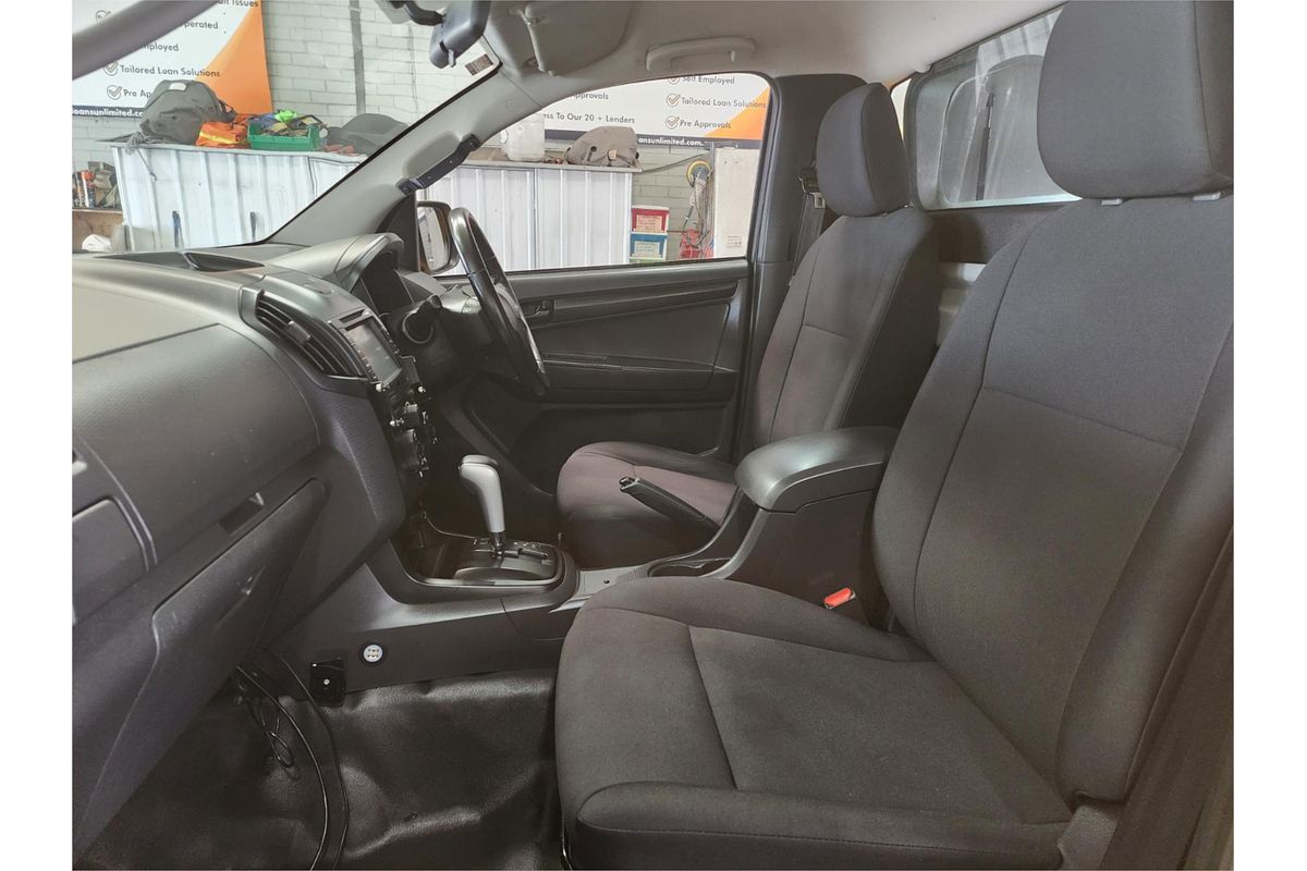 2018 Isuzu D-MAX SX High Ride Rear Wheel Drive