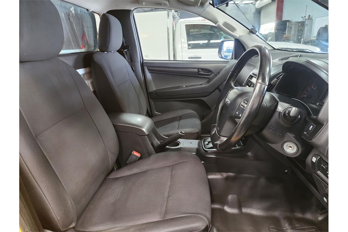 2018 Isuzu D-MAX SX High Ride Rear Wheel Drive