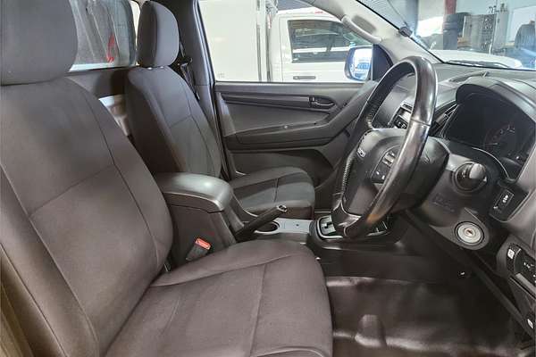 2018 Isuzu D-MAX SX High Ride Rear Wheel Drive