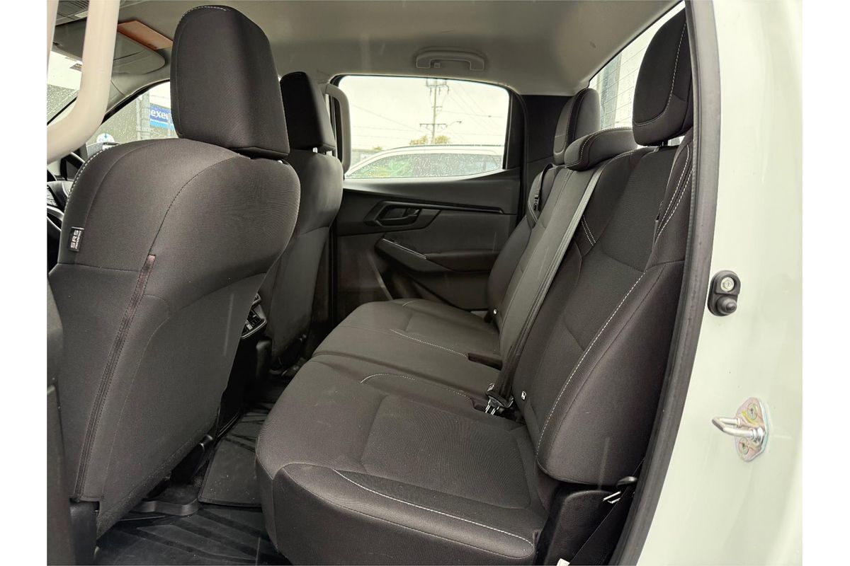 2022 Isuzu D-MAX SX High Ride Rear Wheel Drive