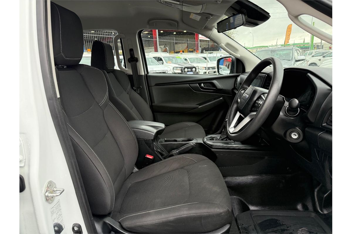 2022 Isuzu D-MAX SX High Ride Rear Wheel Drive