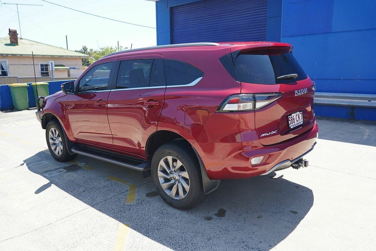 2021 Isuzu MU-X LS-U