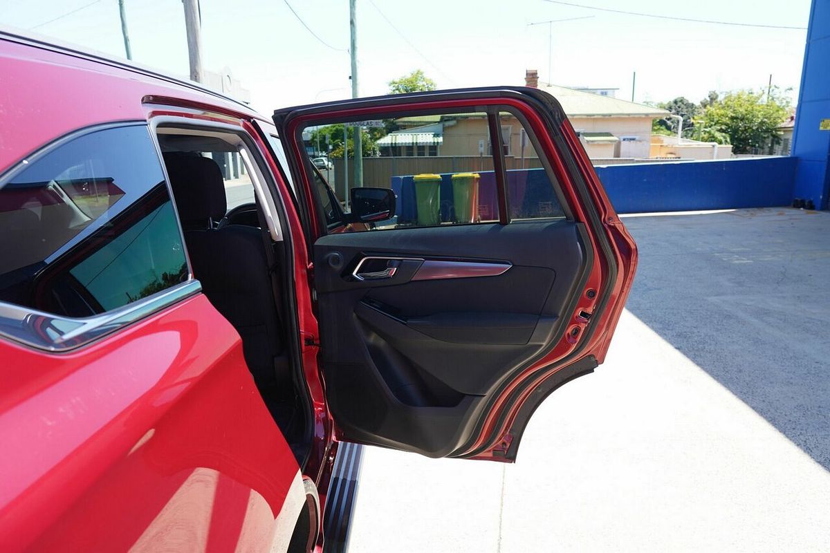 2021 Isuzu MU-X LS-U