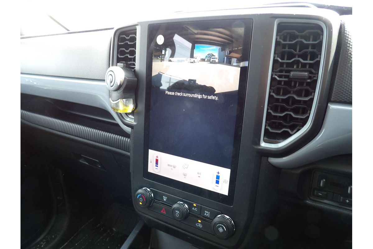 2024 Ford Ranger XL  4X4 2.0L