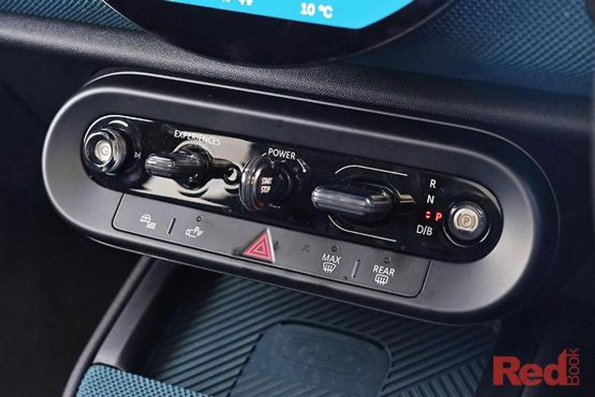 2025 MINI Countryman S Favoured U25