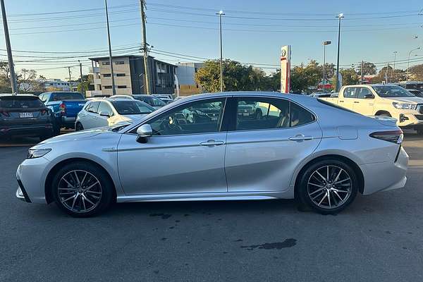 2021 Toyota Camry SL AXVH70R