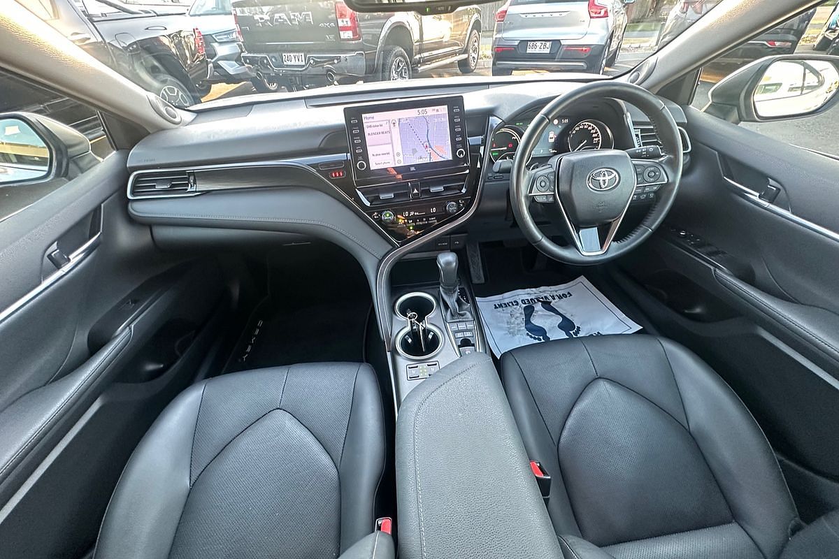 2021 Toyota Camry SL AXVH70R