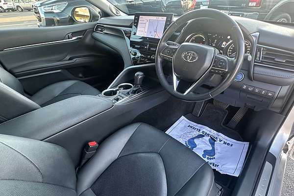 2021 Toyota Camry SL AXVH70R
