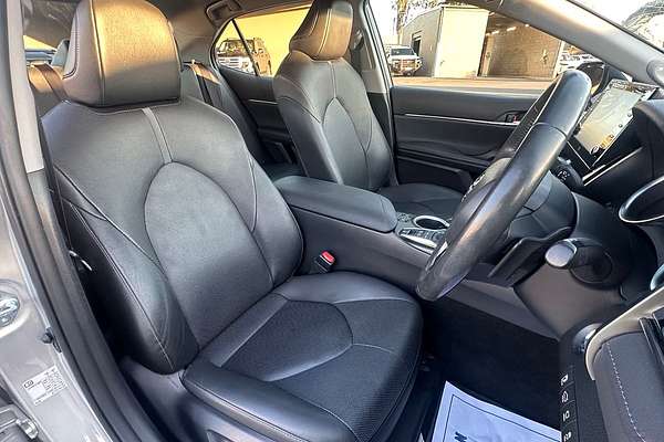 2021 Toyota Camry SL AXVH70R