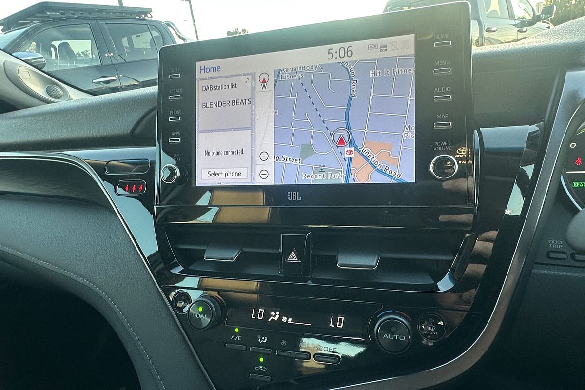 2021 Toyota Camry SL AXVH70R