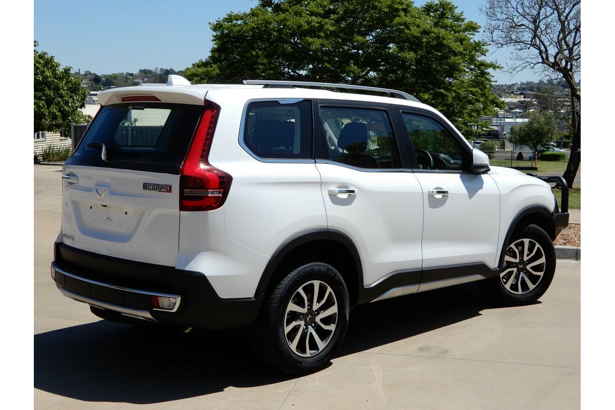 2025 Mahindra Scorpio Z8L