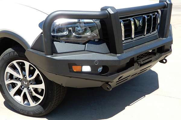 2025 Mahindra Scorpio Z8L